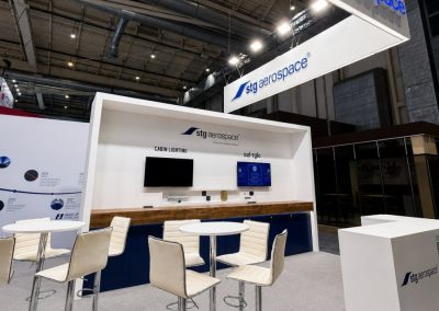 stg_aerospace_trade_show_booth_design_light